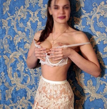 Анкета проститутки Валя - город Ялуторовск, 24 года, №7362